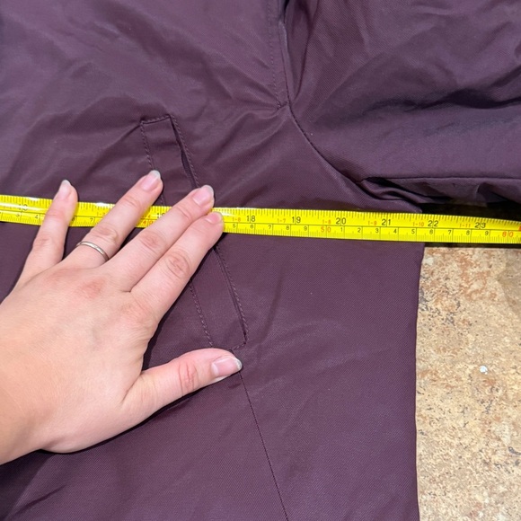 Levi Strauss Sherpa Faux Fur Trim Parka Coat Jacket Medium M Burgundy Cold Weath - Picture 7 of 16